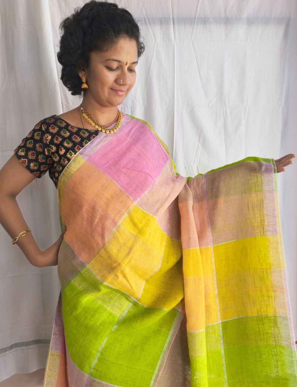 Linen Sarees
