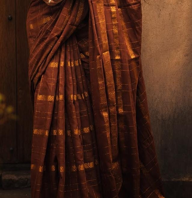 Premium Mul Cotton Sungudi Saree with Hand Block Printed Blouse