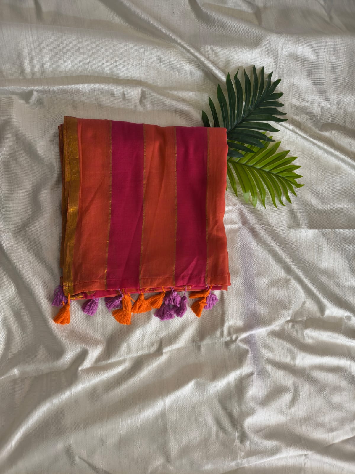 Multi colour mulmul cotton saree(Orange and Magenta)